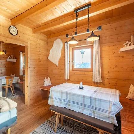 Nase At 1700m In The Zillertal Hippach-Schwendberg